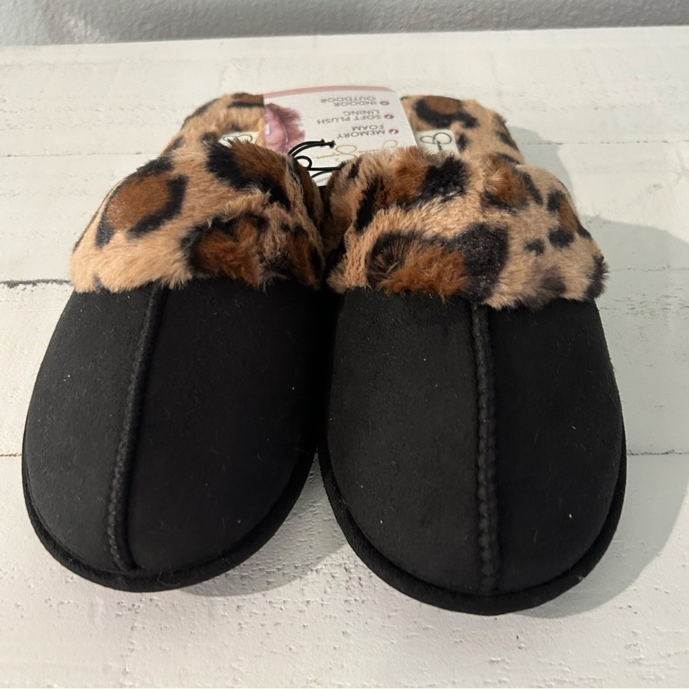 Jessica Simpson Womens Micro-Suede Scuff Slipper - Black and Brown - Picture 5 of 11